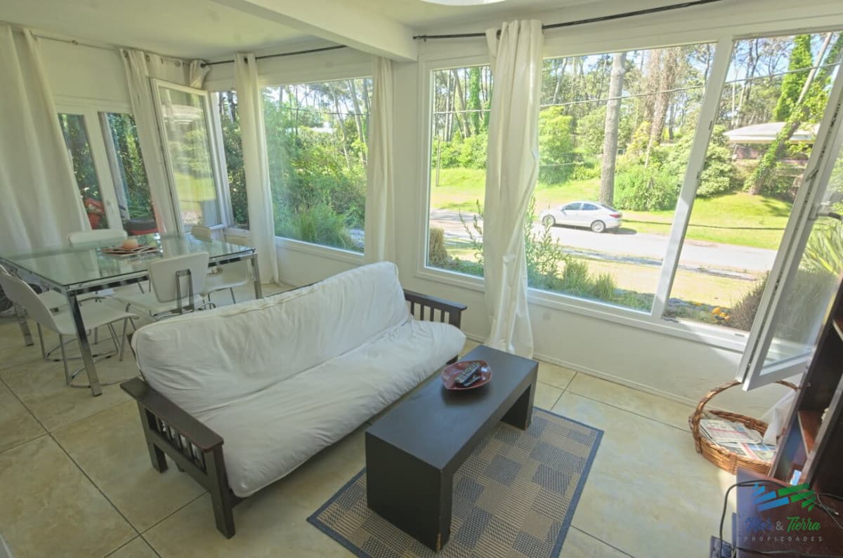 Alquilo casa de 4 dormitorios con piscina en Playa Brava, Punta del Este
