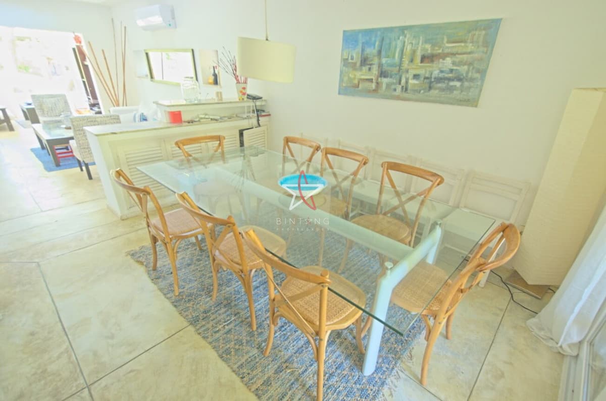 Casa con piscina en alquiler Playa Brava - Bintang Propiedades