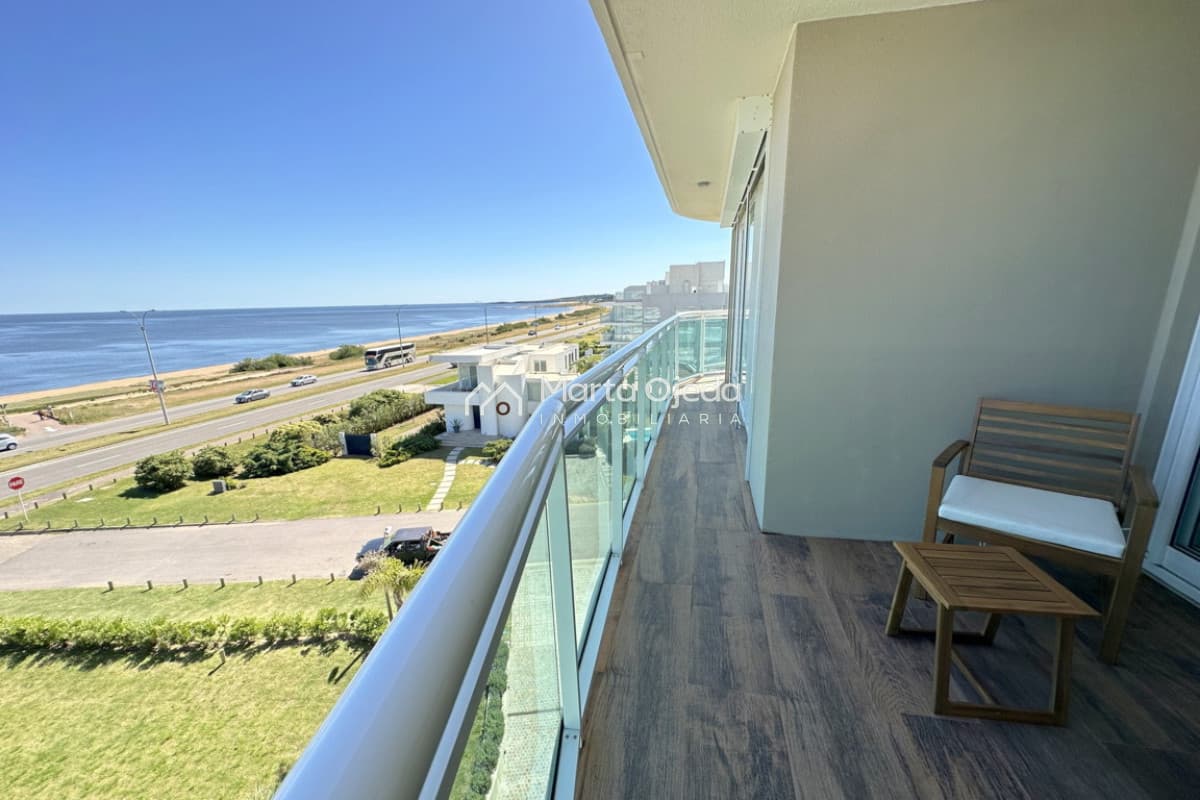Apartamento en alquiler con vista al Mar 2 dormitorios  -