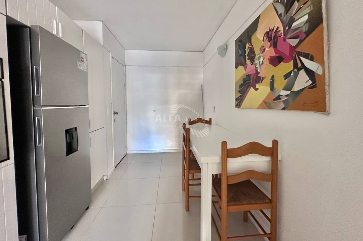 Apartamento en alquiler,  Playa Mansa, Punta del Este