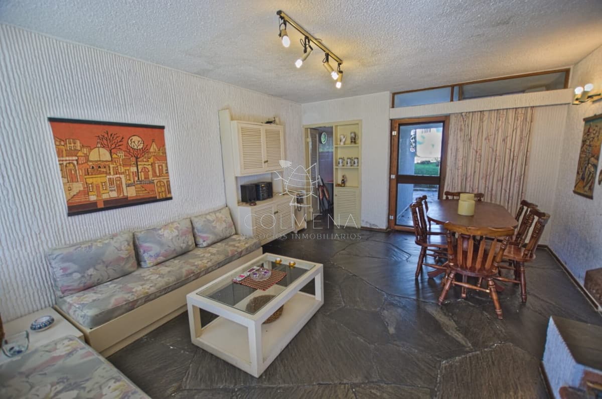 Apartamento 2 dormitorios en complejo sobre roosevelt con parrillero