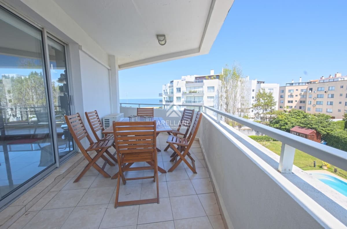 Apartamento ID.486 - venta Apartamento 3 dormitorios - Pinares
