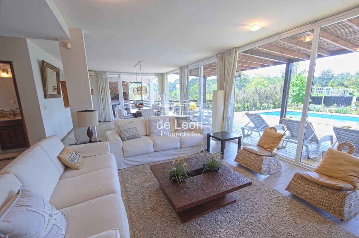 Casa con piscina en alquiler temporada, La Barra