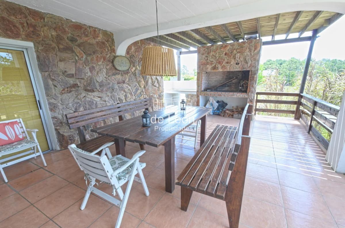 Casa con piscina en alquiler temporada, La Barra