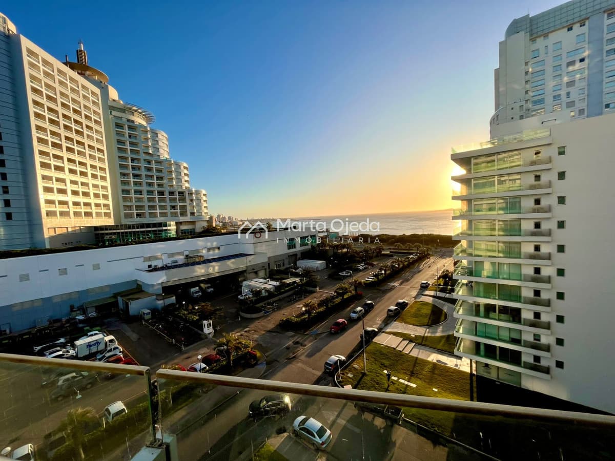 Mansa , zona Hotel Conrad , magnífica vista   -