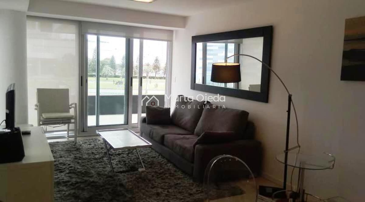 Apartamento ID.37007 - Mansa detrás del Conrad con todos los Amenities