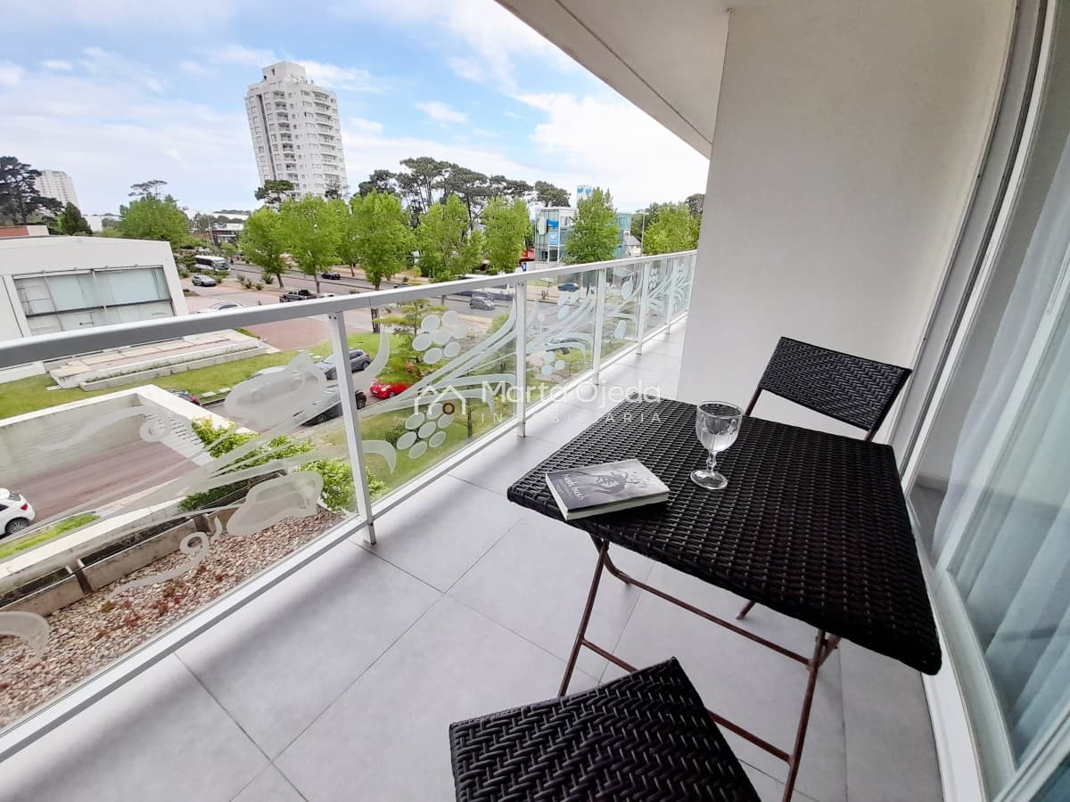 Apartamento ID.37596 - Edificio  con estilo único ubicado en Roosevelt