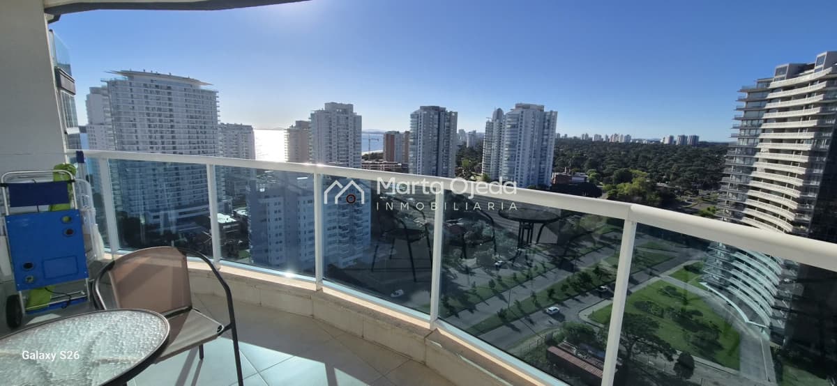 Apartamento ID.41448 - Estratégicamente ubicado a metros de Hotel Enjoy .