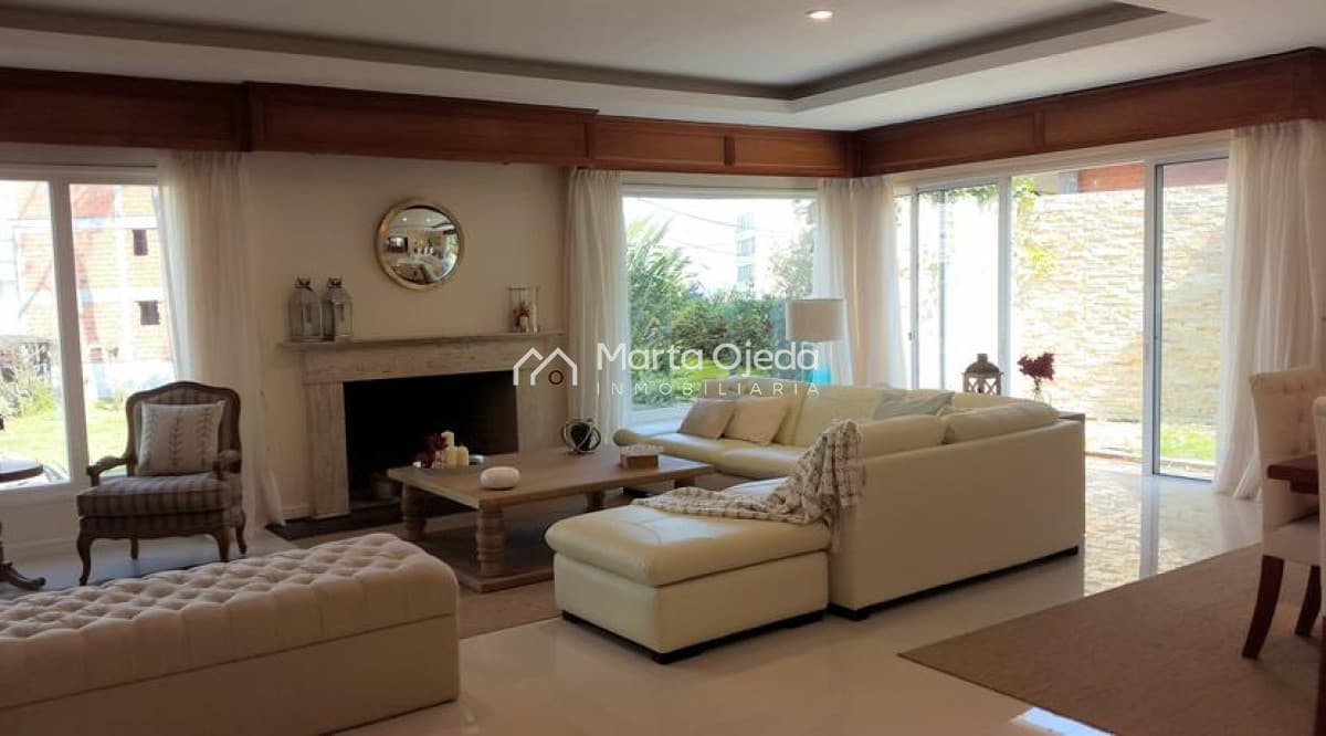 Casa ID.38474 - PRECIO REBAJADO .Excelente casa en mansa