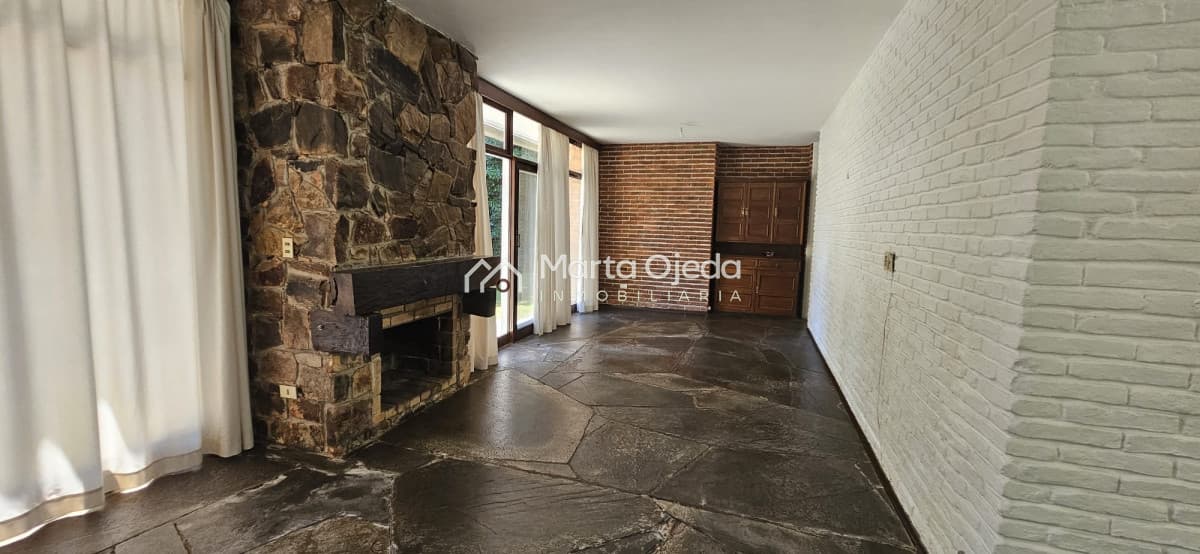 Casa ID.40993 - NUEVO INGRESO.Casa ubicada en lo mejor de la mansa