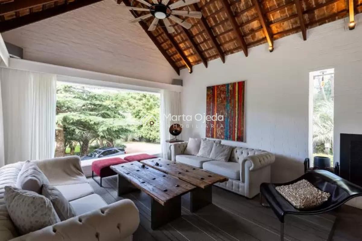 Casa ID.41505 - Vivir en la ciudad , al mar y con la tranquilidad del campo , Punta del Este .