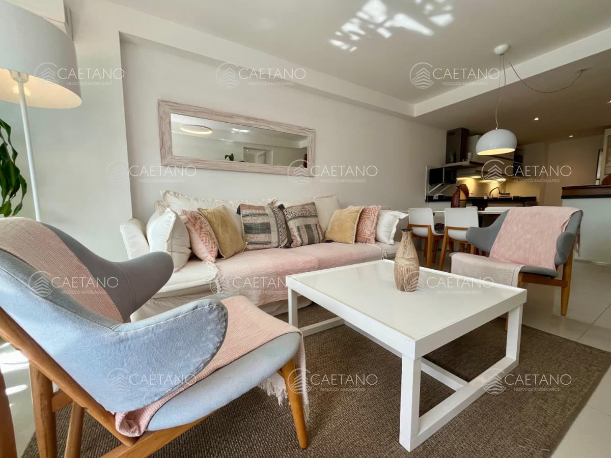 Apartamento en venta 3 dormitorios- Playa Brava - Punta del Este