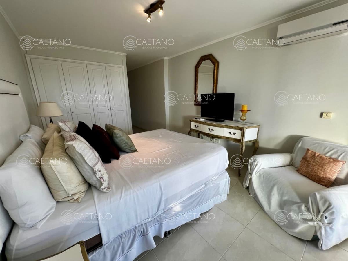 Apartamento en Mansa, 3 dormitorios *