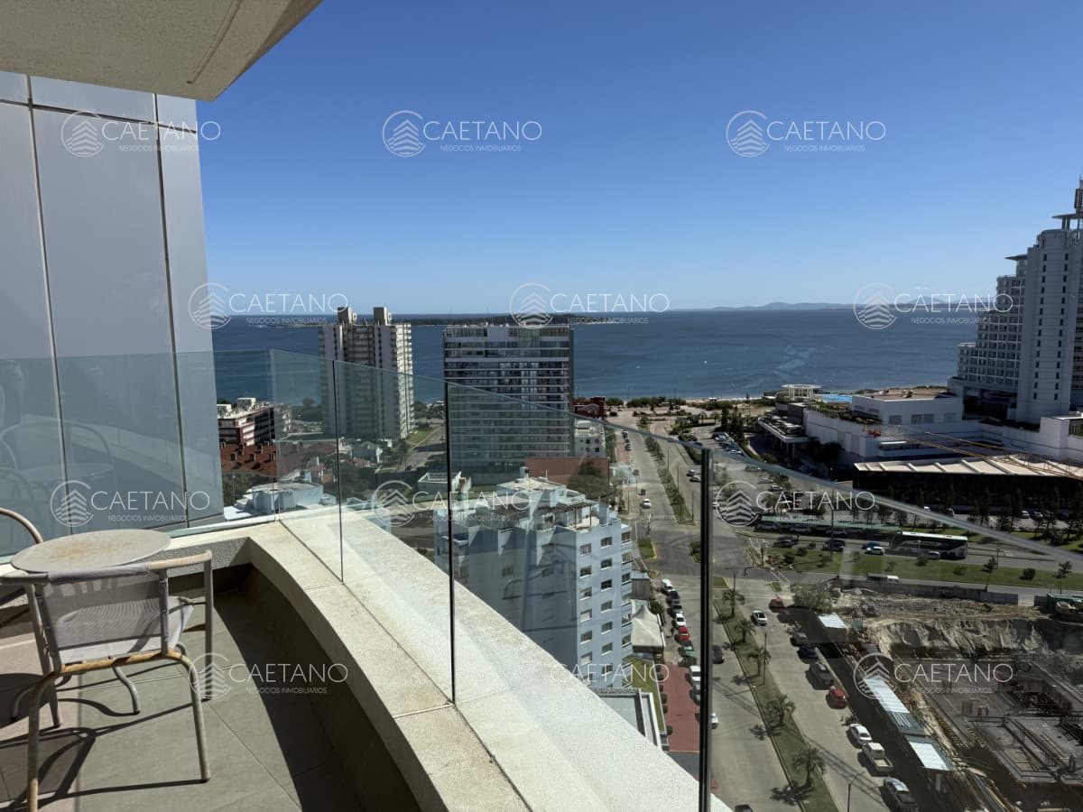 Venta apartamento 2 dormitorios. Chiverta, Punta del Este.