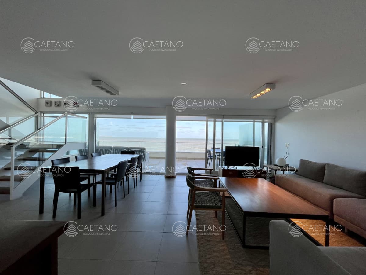 Venta apartamento 3 dormitorios. Península, Punta del Este