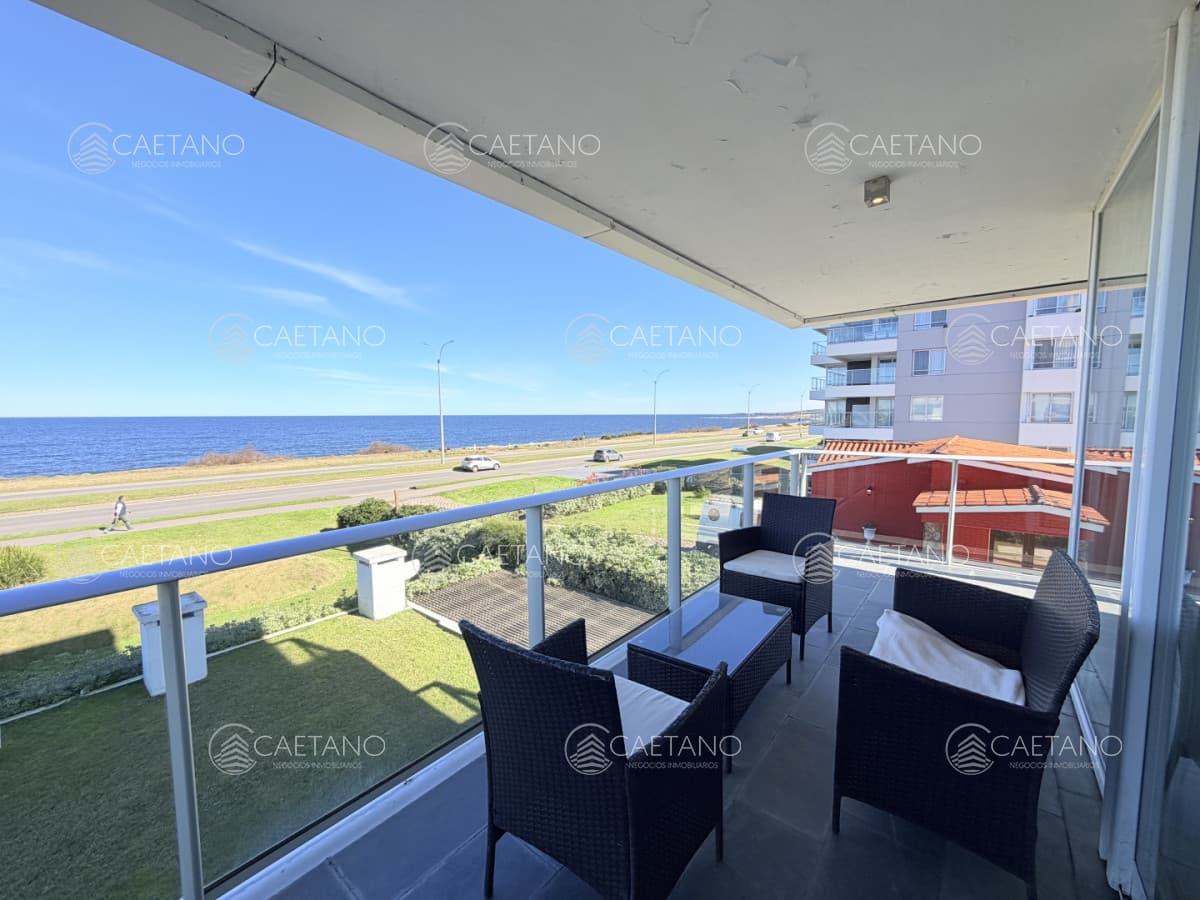 Apartamento en venta 2 dormitorios, Playa Mansa - Punta del Este