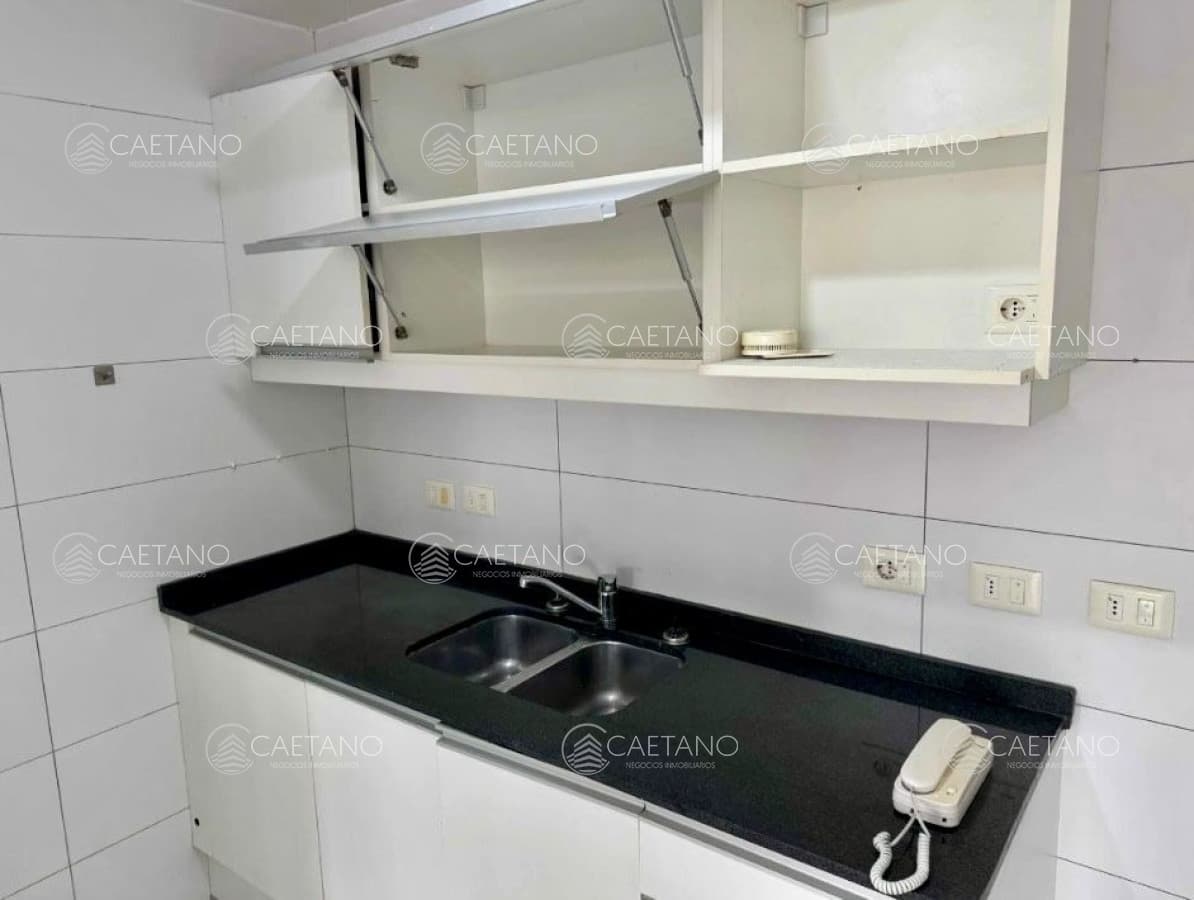 Venta apartamento 3 dormitorios. Maldonado centro