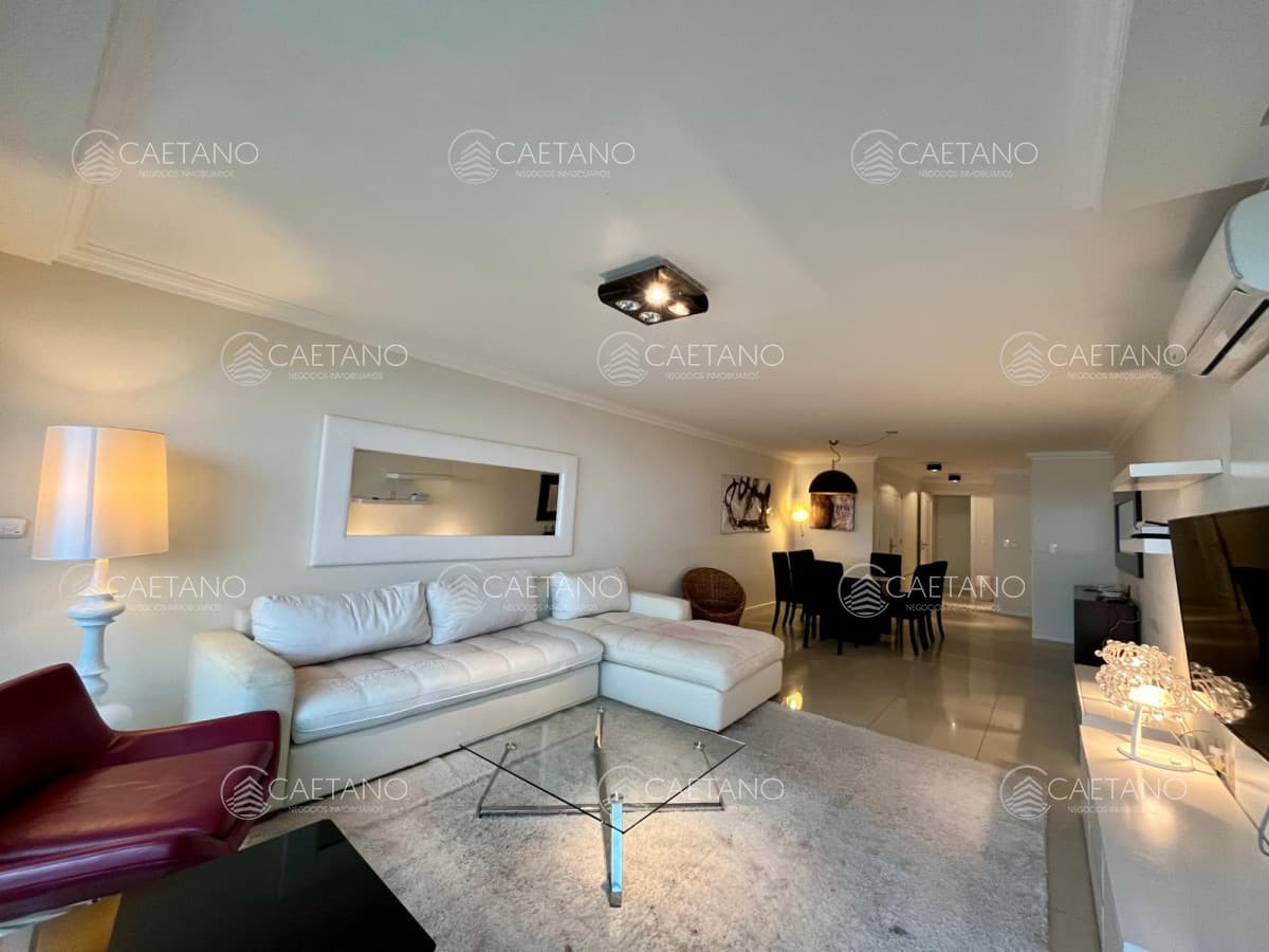 Apartamento 3 dormitorios Punta del Este