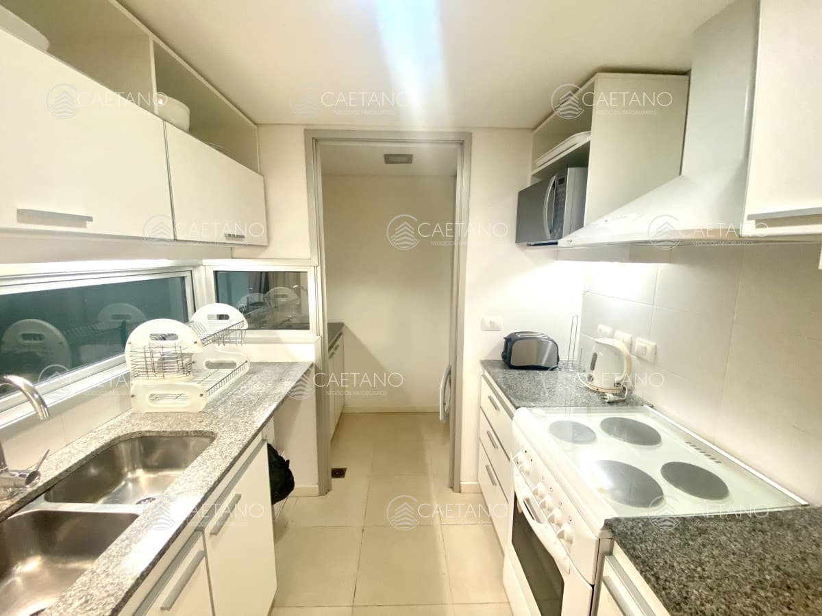 Hermoso apartamento de 3 dormitorios a metros de la Mansa!