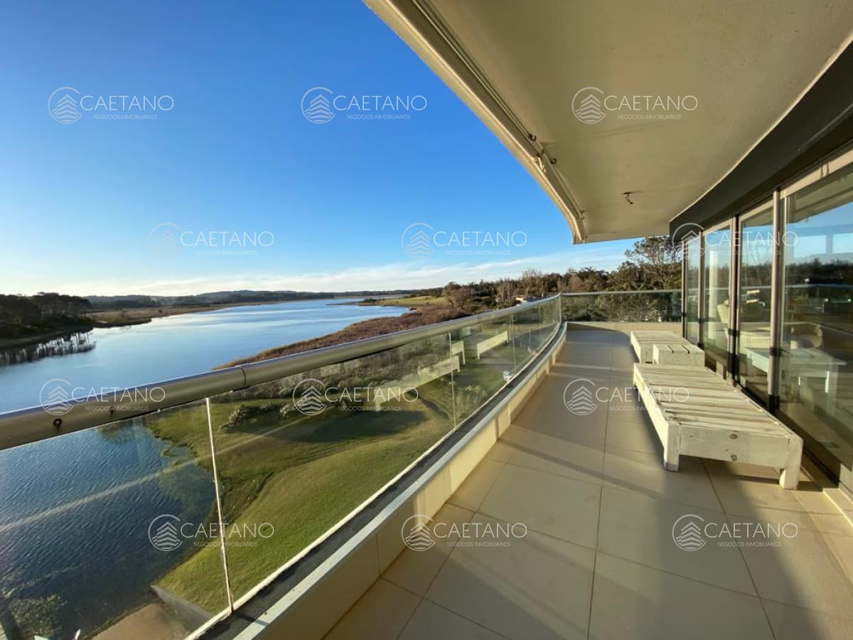 Venta Pent-house en Terrazas de la Laguna