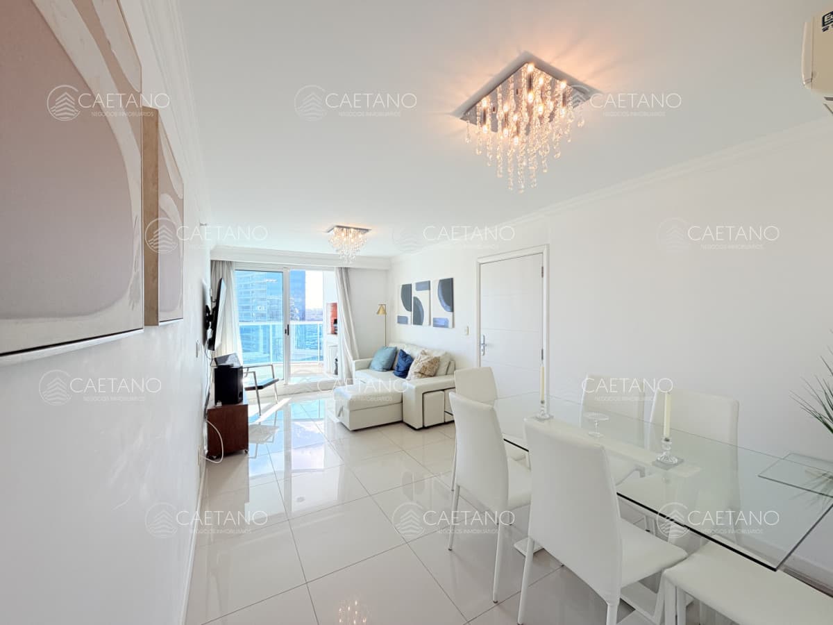 Venta apartamento 2 dormitorios, Playa Mansa - Punta del Este