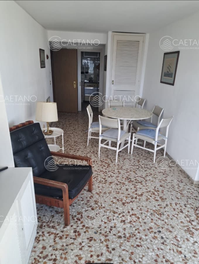 Apartamento en venta de 2 dormitorios en Punta del Este