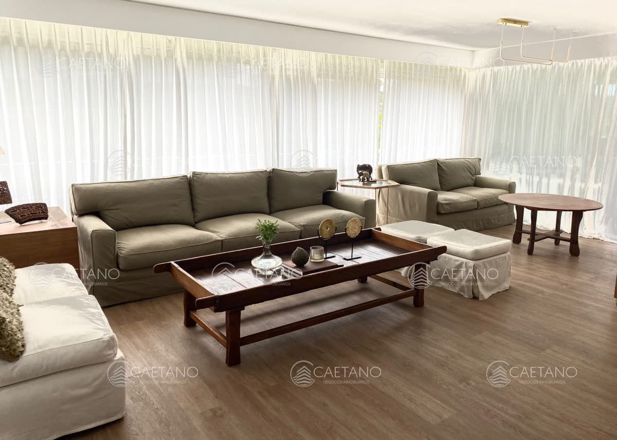 Venta apartamento 3 dormitorios Playa Brava - Punta del Este
