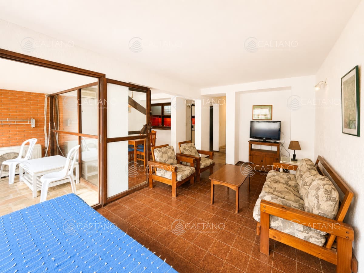 Venta Apto. 2 dormitorios dúplex