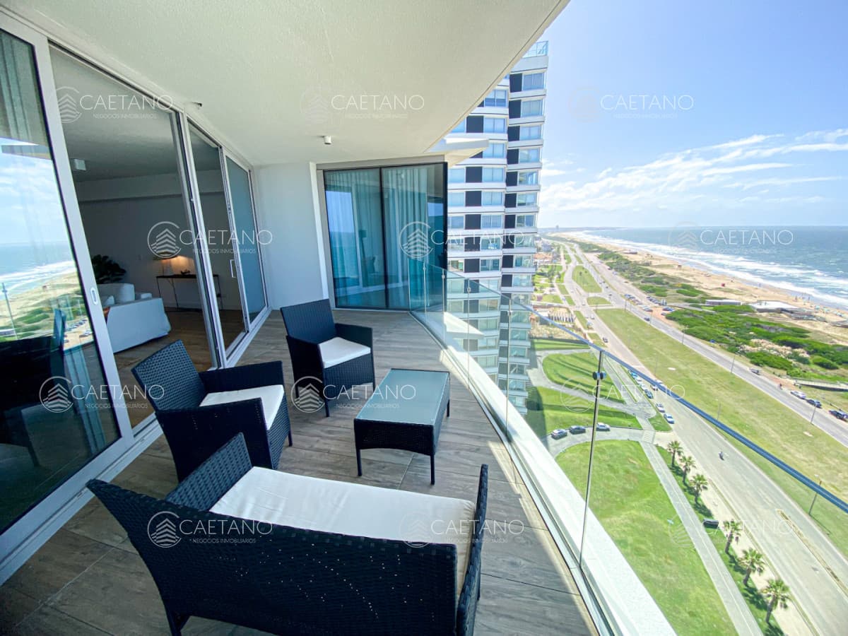 Venta apartamento de lujo Punta del Este 3 dormitorios