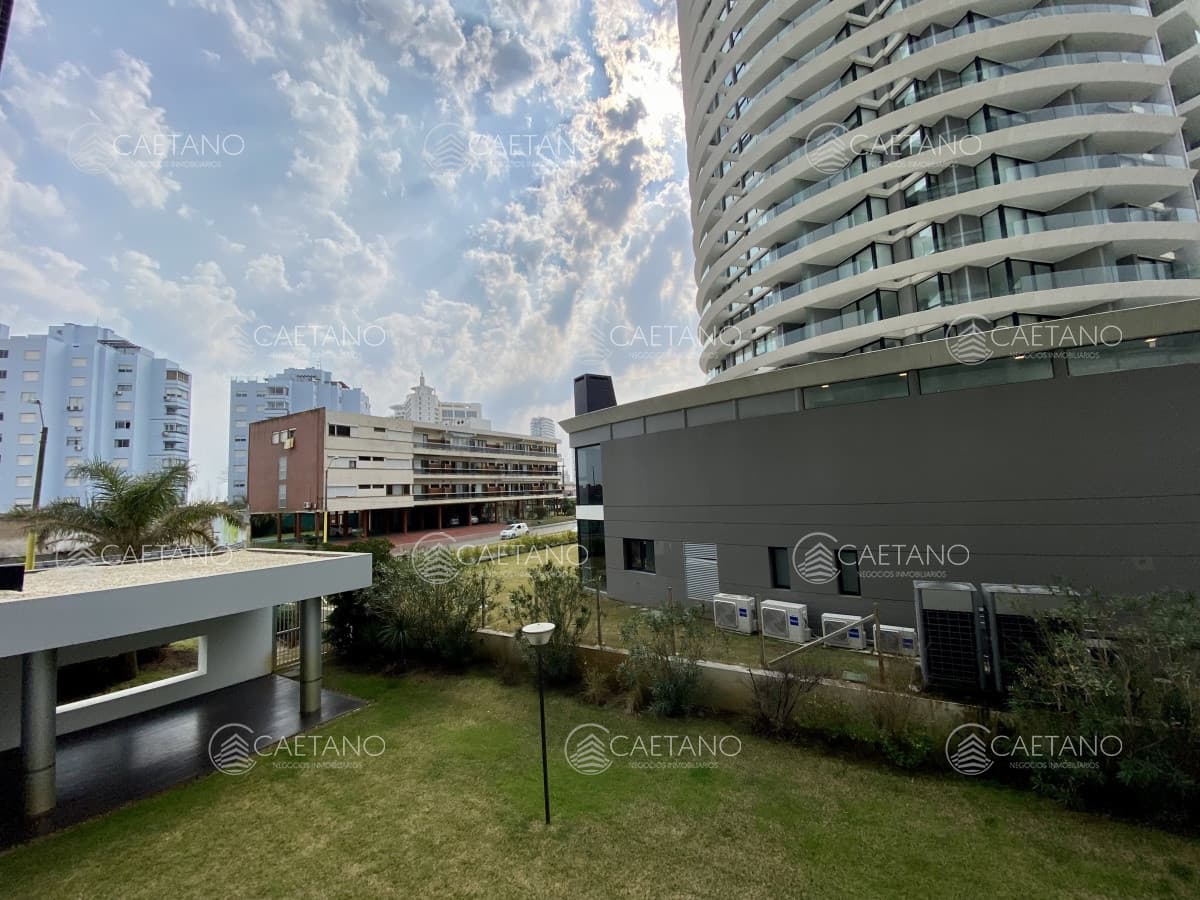 Venta apartamento 2 dormitorios Punta del Este