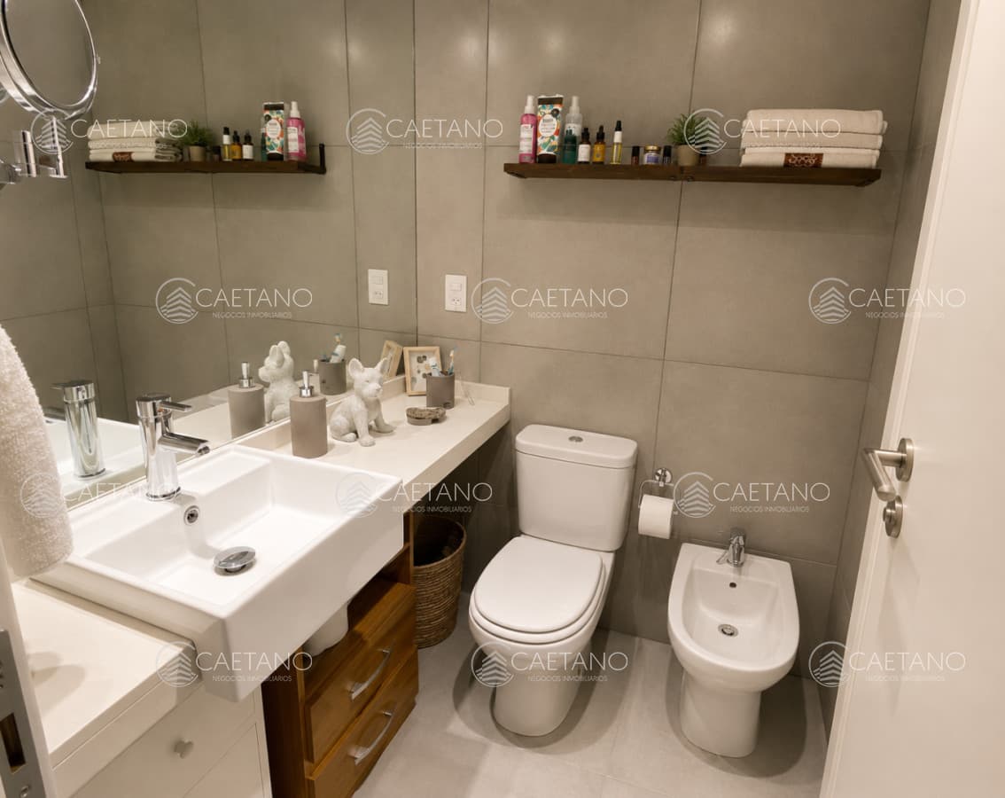 VENTA DE APARTAMENTO 2 DORMITORIOS PLAYA BRAVA  PUNTA DEL ESTE