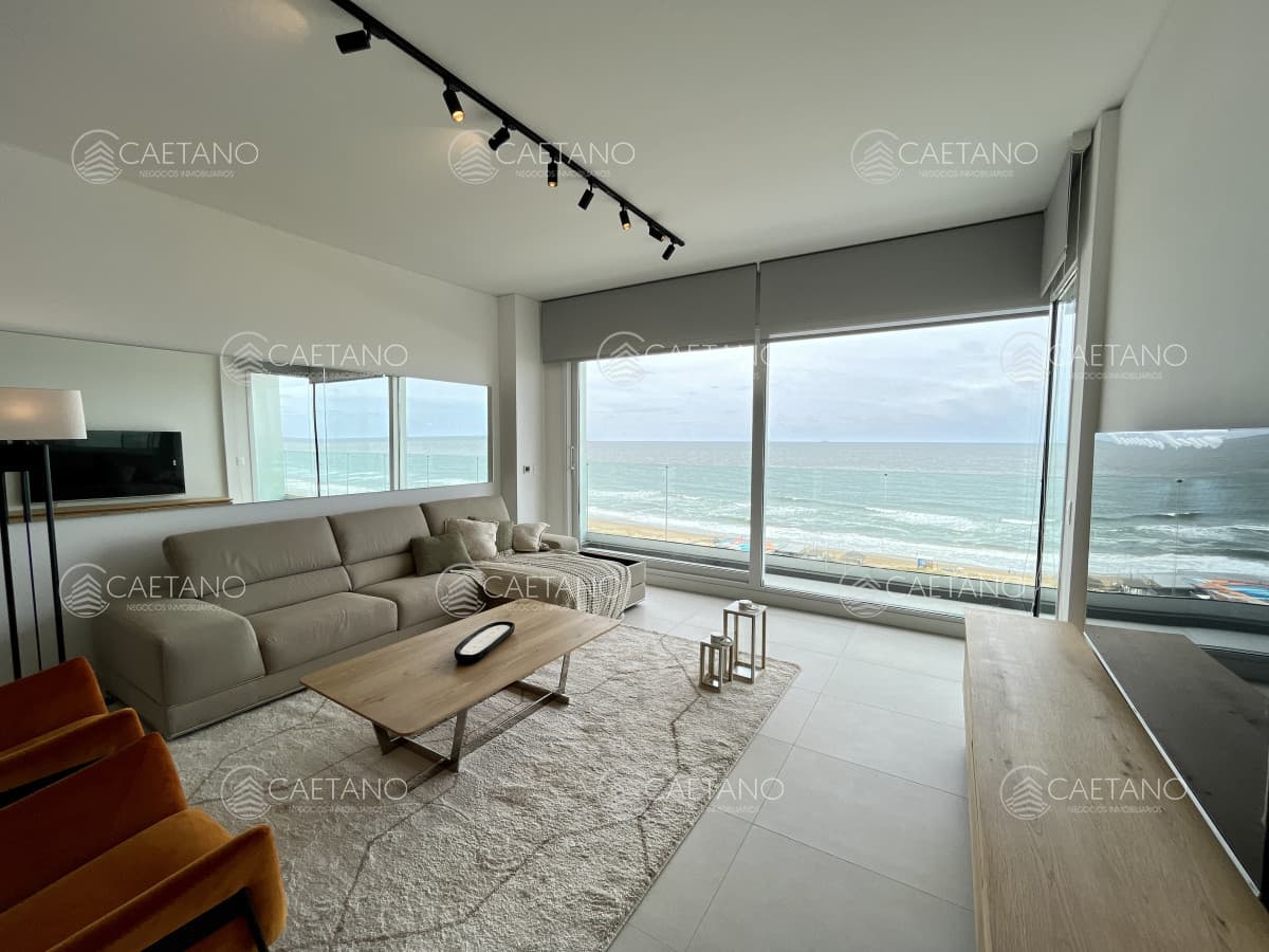 Venta Apartamento 3 dormitorios en Le Parc IV. Playa brava, Punta del Este.