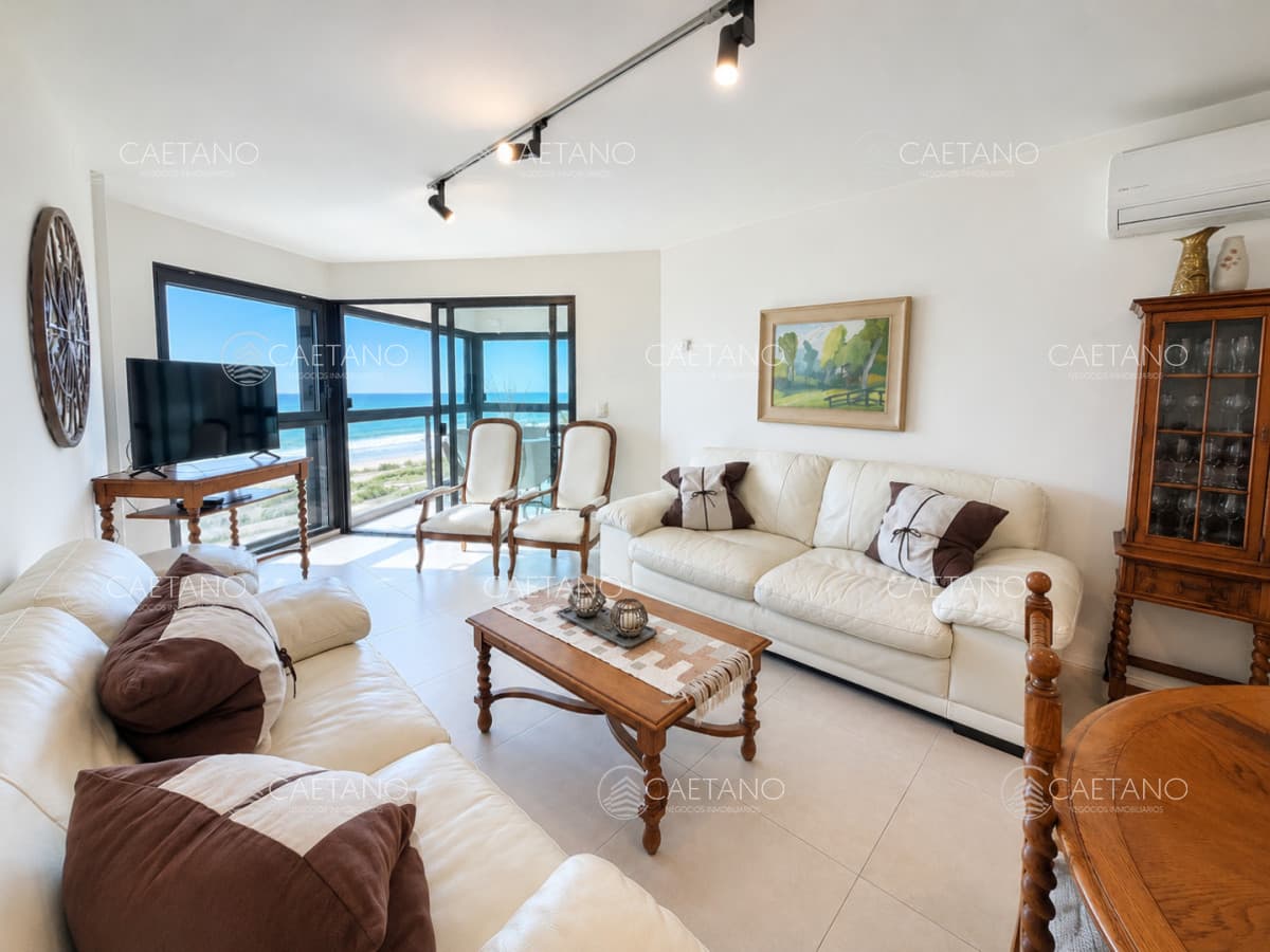 Venta apartamento 3 dormitorios - Playa Brava, Punta del Este