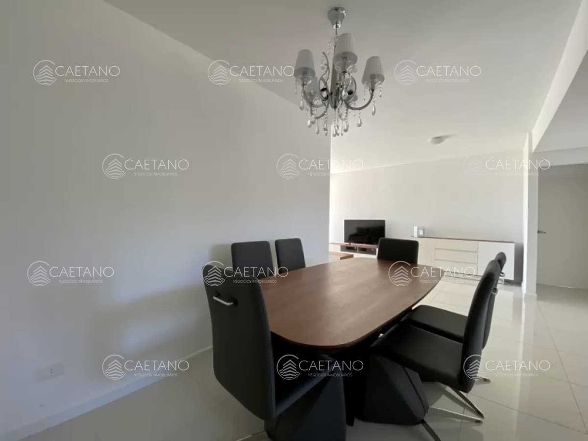 Venta apartamento 2 dormitorios playa mansa Punta del Este