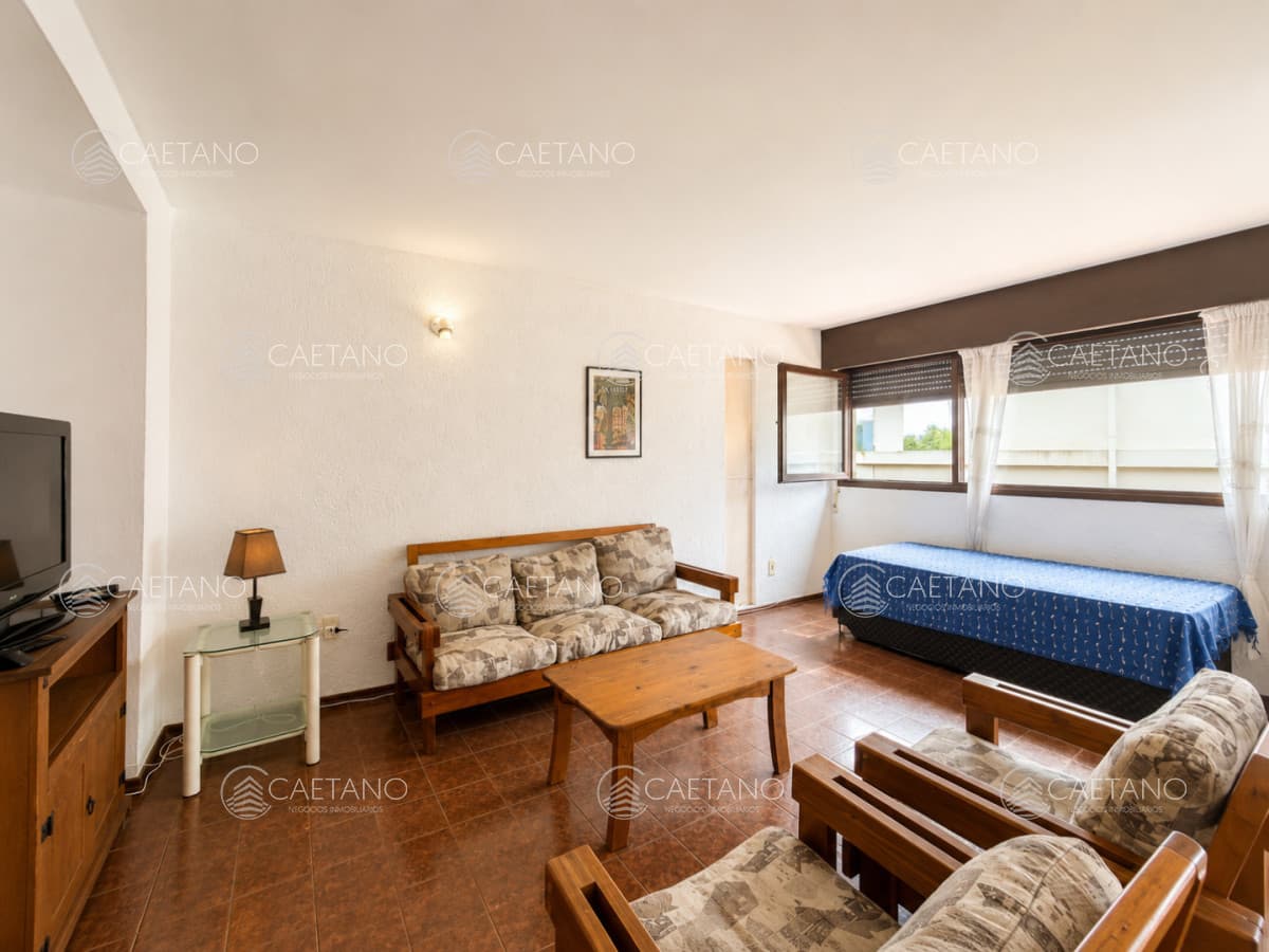 Venta Apto. 2 dormitorios dúplex