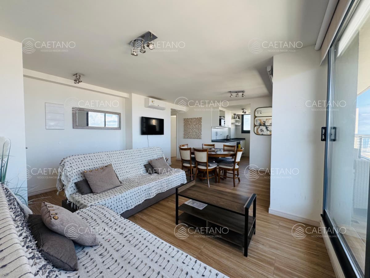 Venta apartamento 2 dormitorios. Playa Brava