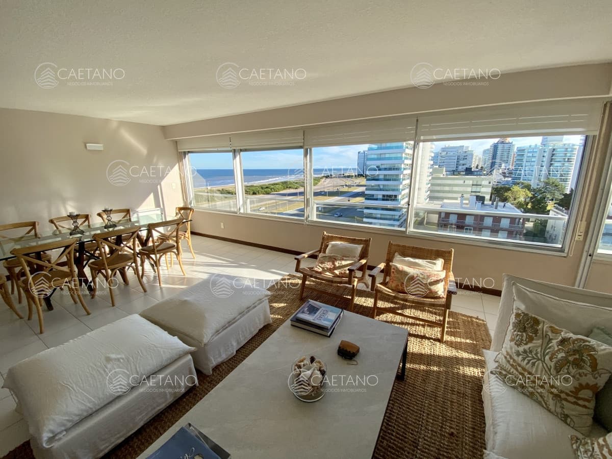 Venta apartamento 3 dormitorios Tiburón II Brava