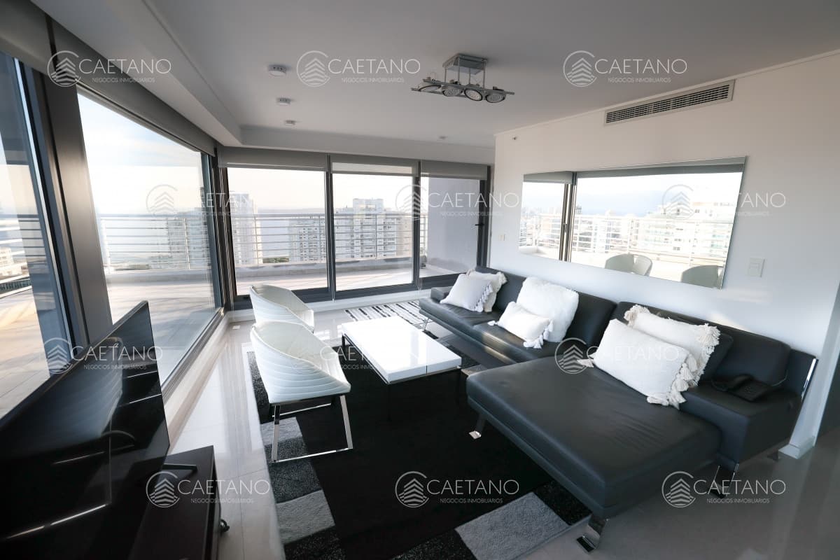Venta apartamento - 3 dormitorios - Mansa - Punta Del Este
