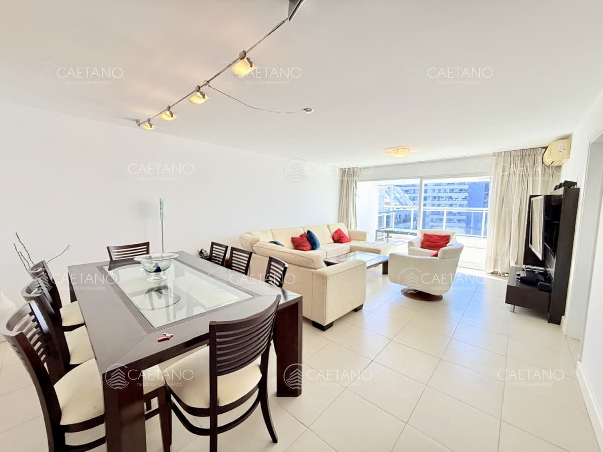 Penthouse en venta 3 dormitorios Punta del Este