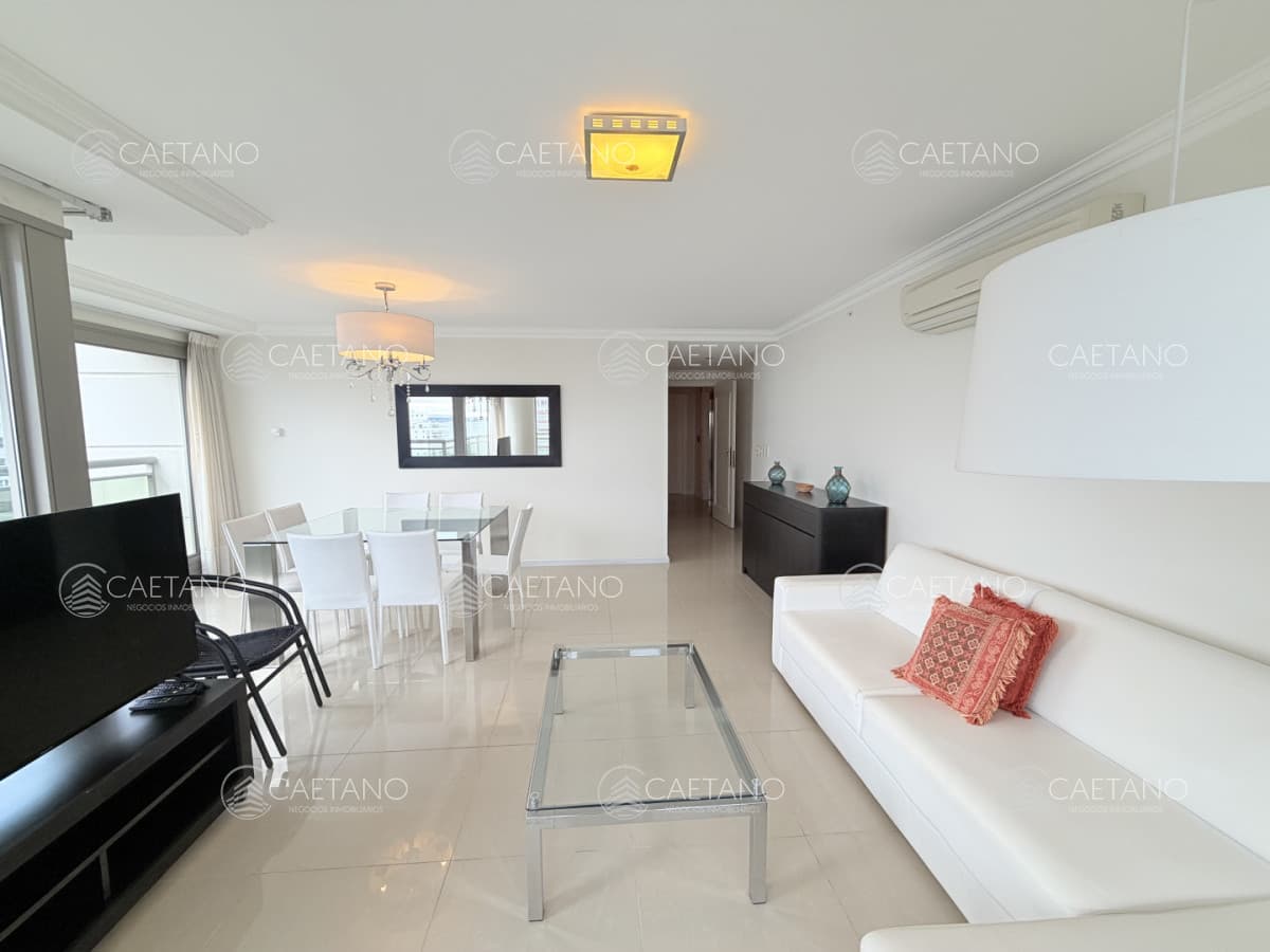 Venta Imperiale 2 dormitorios Punta del Este