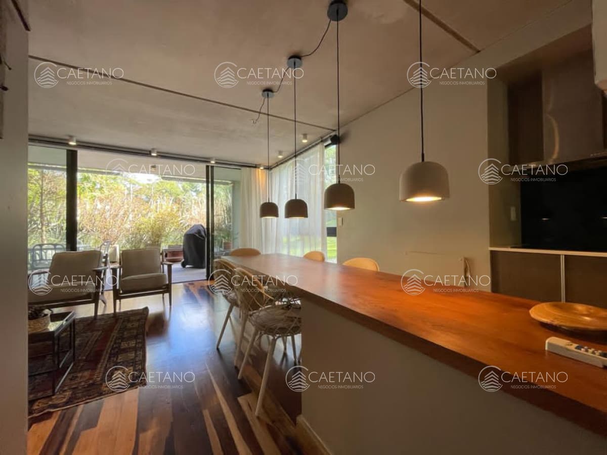 Venta apartamento 2 dormitorios playa brava Punta del Este