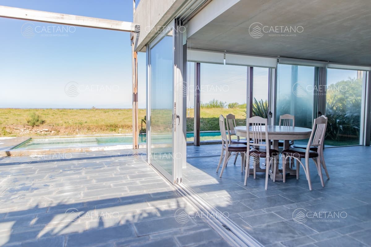 Venta apartamento 3 dormitorios Punta Ballena