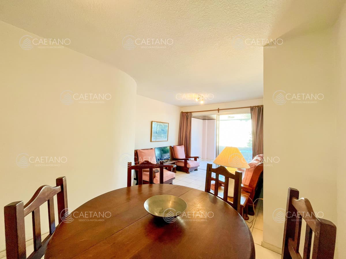 Venta apartamento 3 dormitorios. Playa mansa, Punta del Este