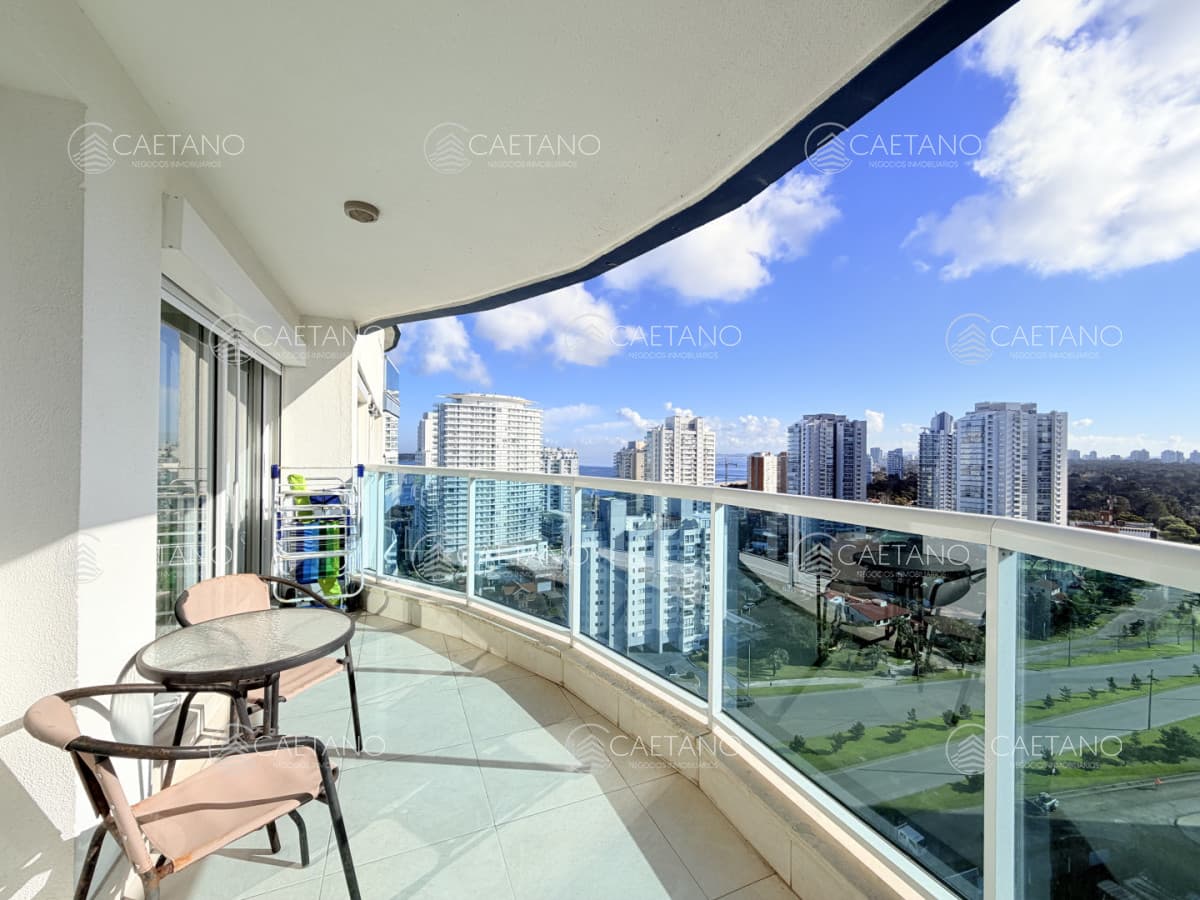 Venta apartamento 2 dormitorios, Playa Mansa - Punta del Este