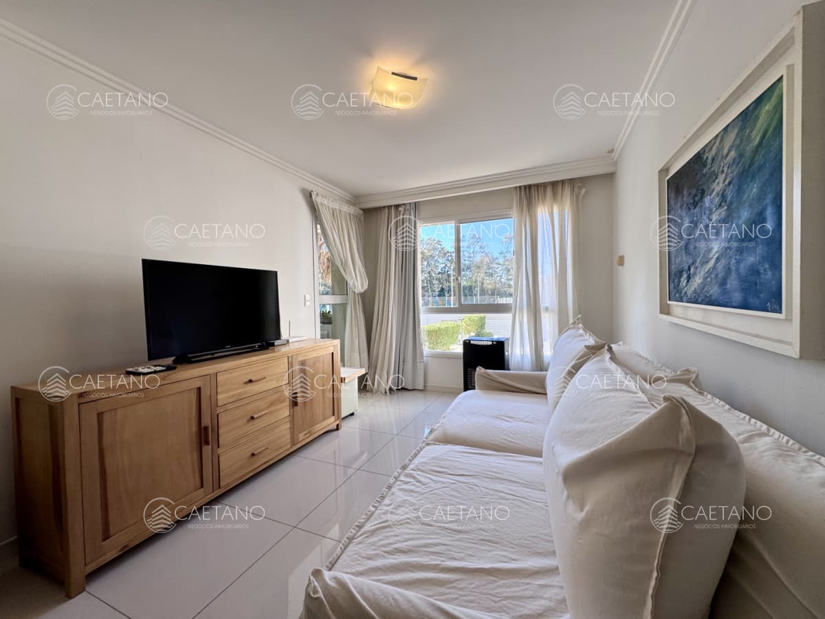 Venta apartamento 1 dormitorio - Pinares - Punta del Este
