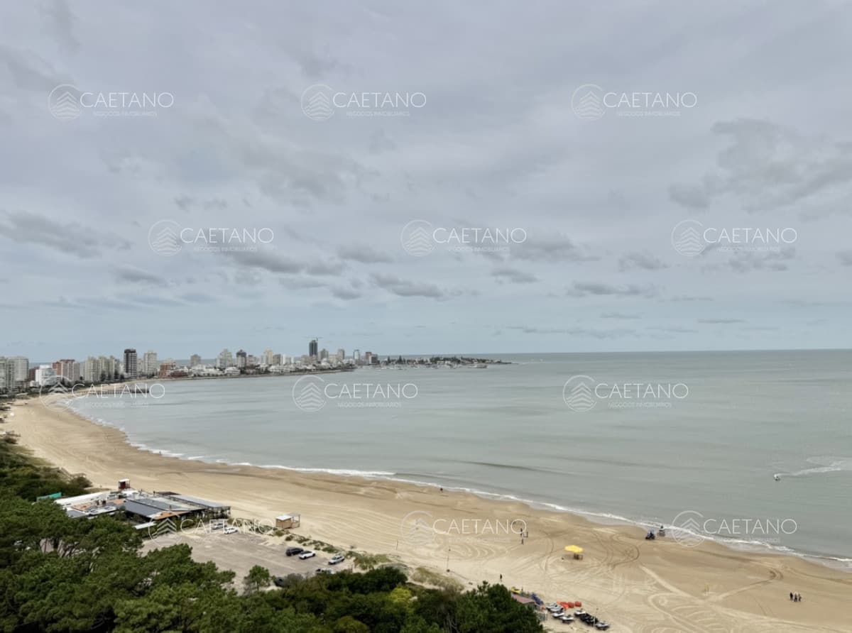Apartamento en venta 3 dormitorios Punta del Este