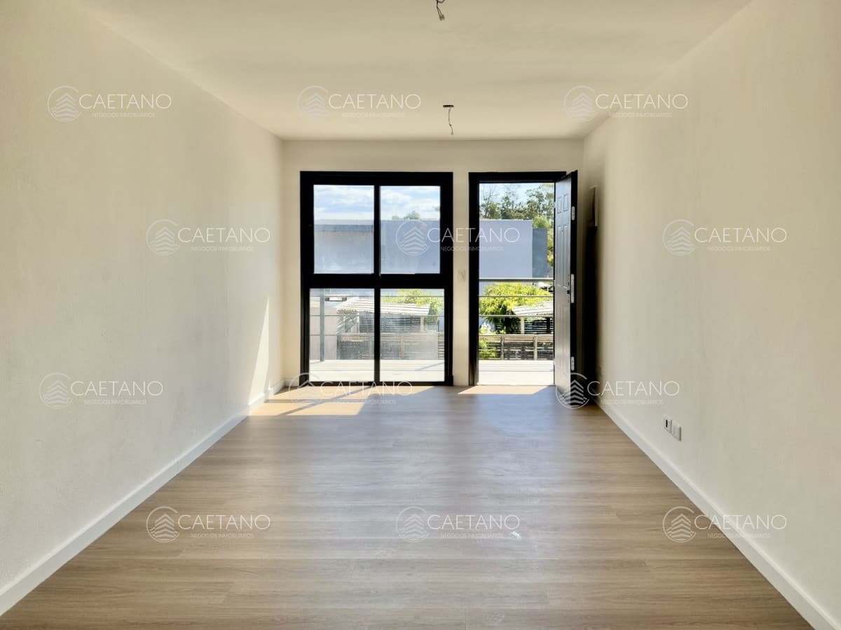 Vendo Apto. a estrenar 2 dormitorios 1 baño