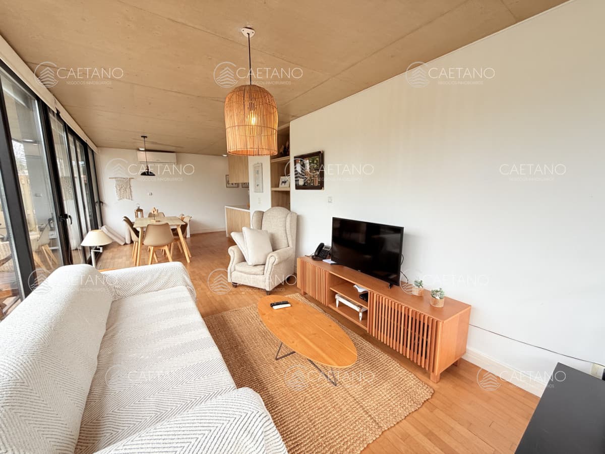 Excepcional apartamento a metros del mar!