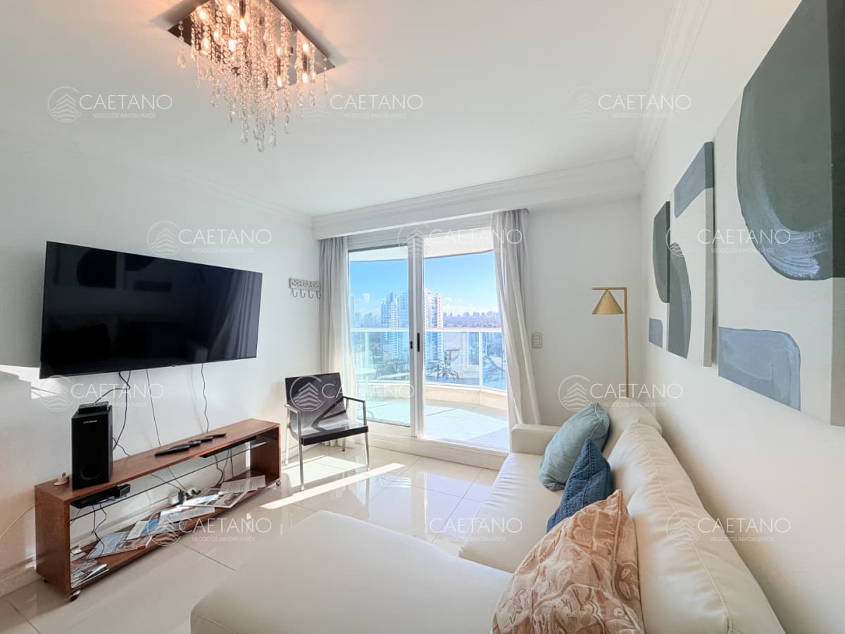 Venta apartamento 2 dormitorios, Playa Mansa - Punta del Este
