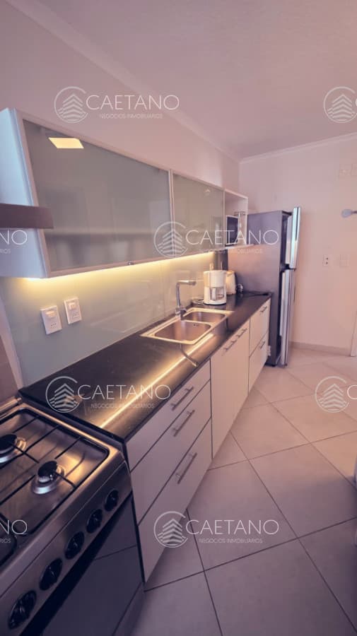 Venta apartamentos 3 dormitorios - Roosevelt